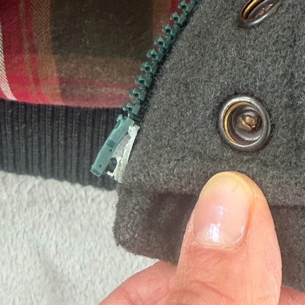 Vintage LL BEAN Bomber Jacket in Military Green 100% Wool Full Zip Men Small USA - Picture 4 of 8